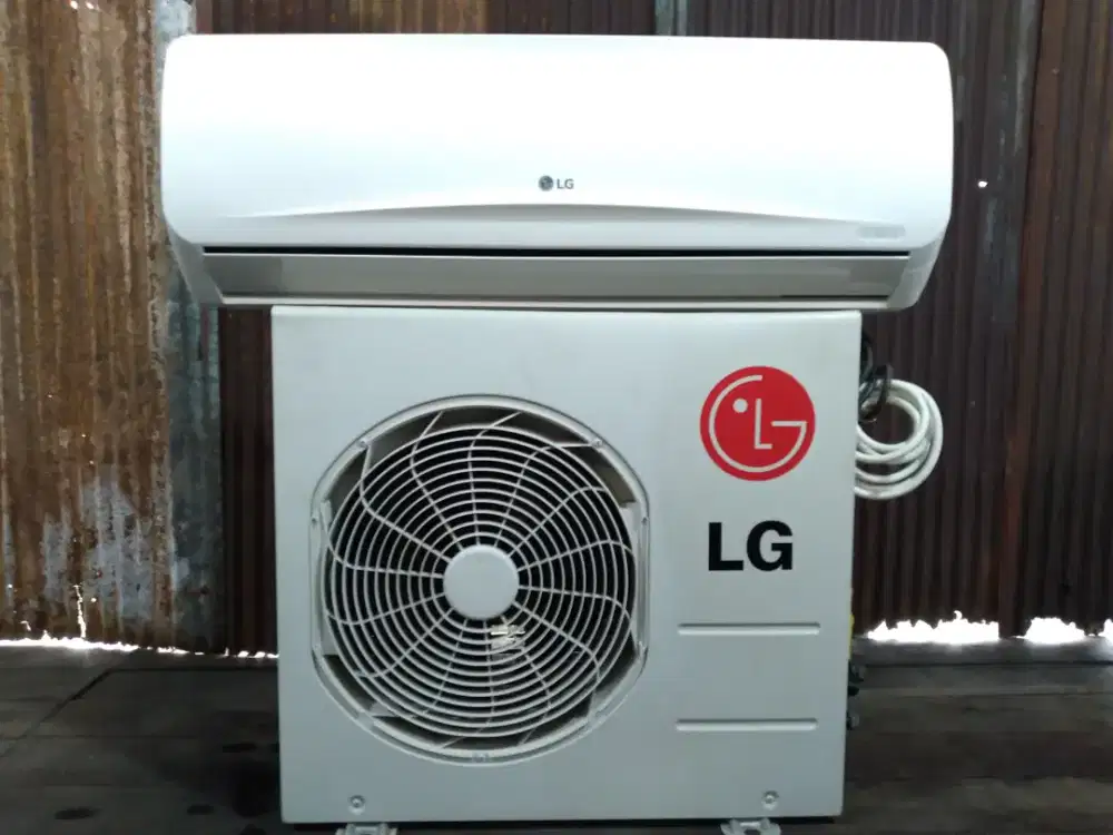 DIJUAL AC BEKAS 1/2 PK GRATIS PASANG