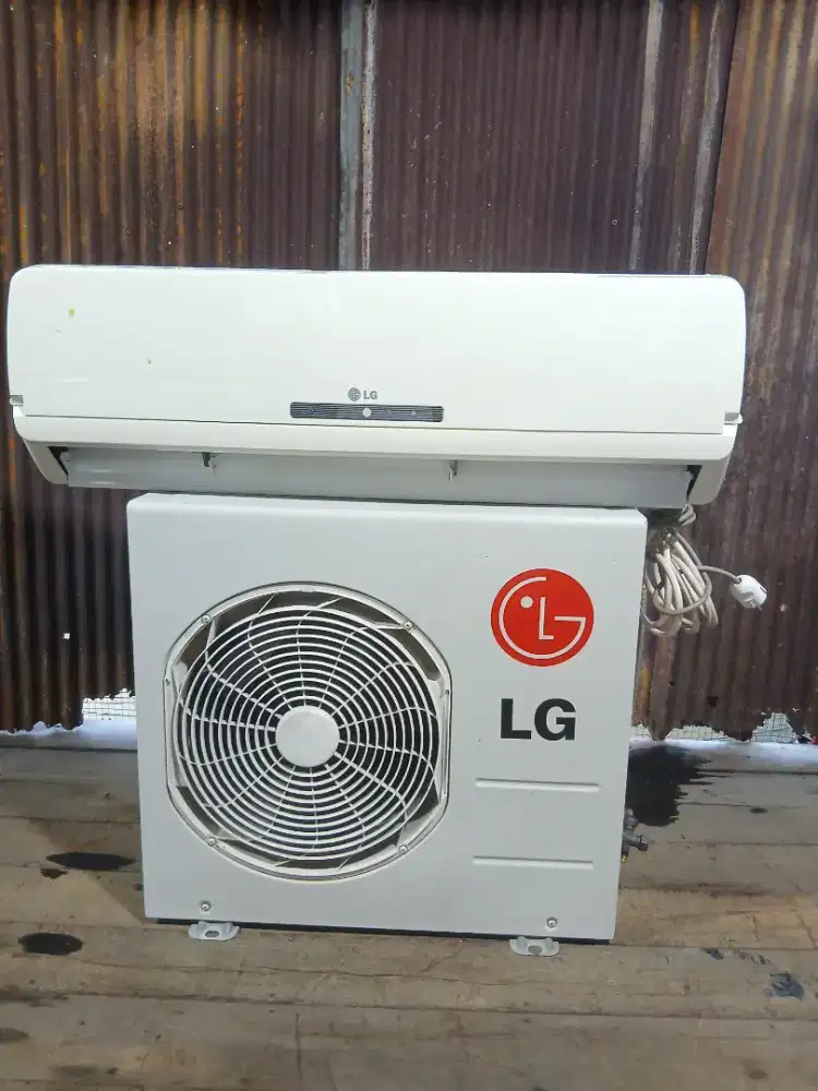 DIJUAL AC BEKAS 1/2 PK GRATIS PASANG