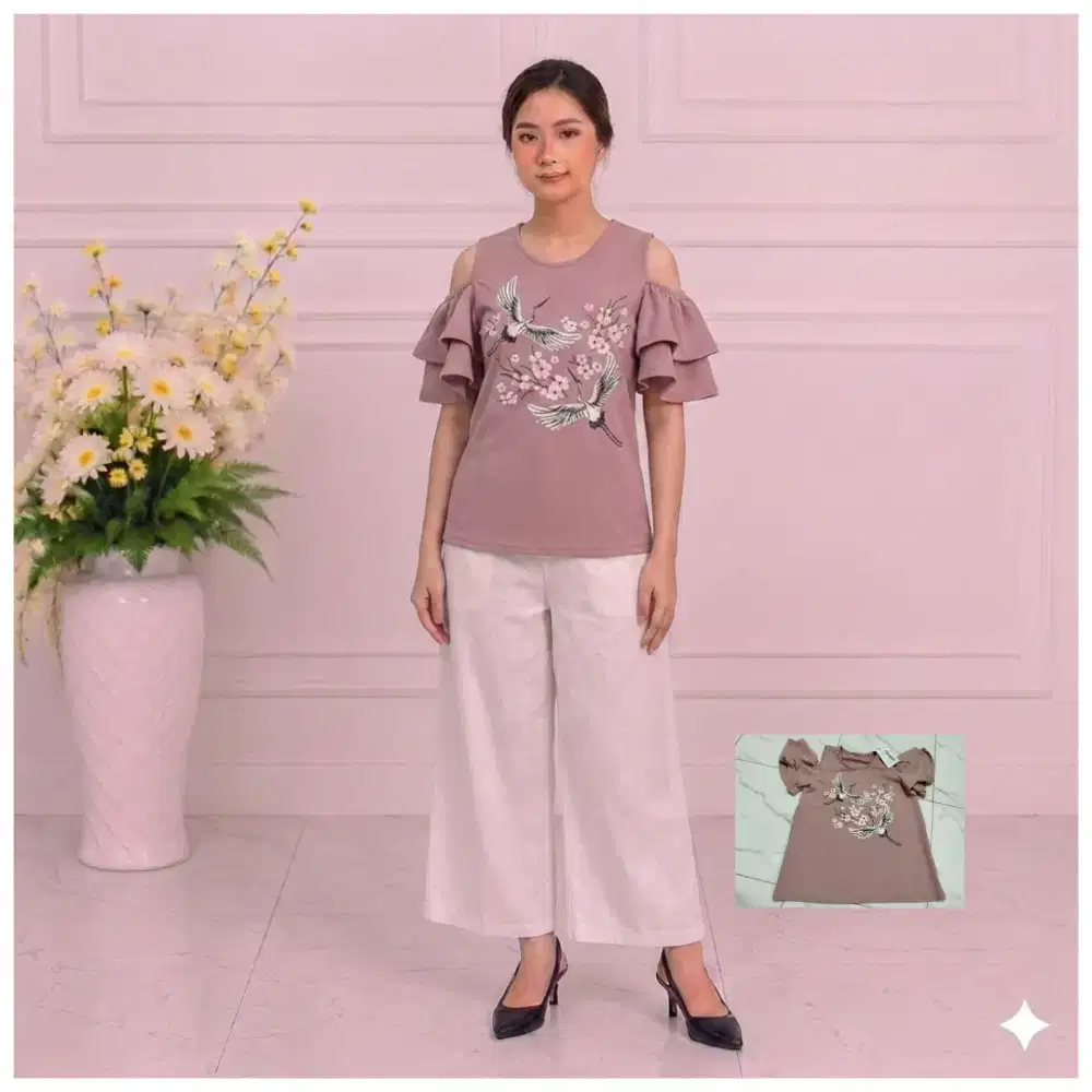 Atasan Sabrina wanita