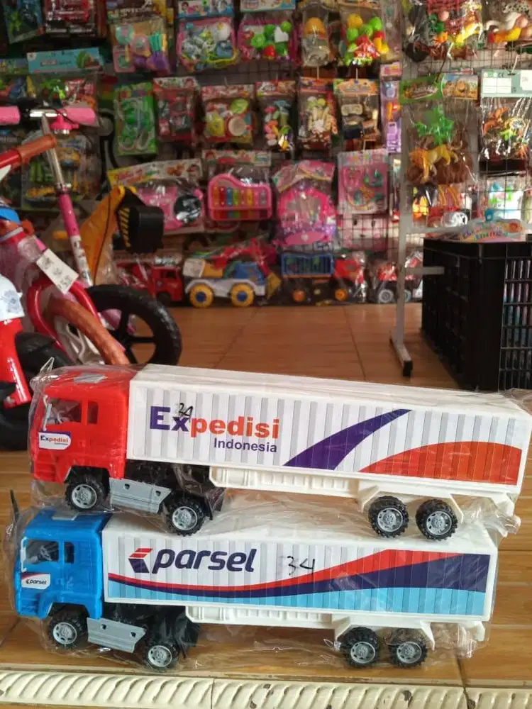 mainan anak truck box besar