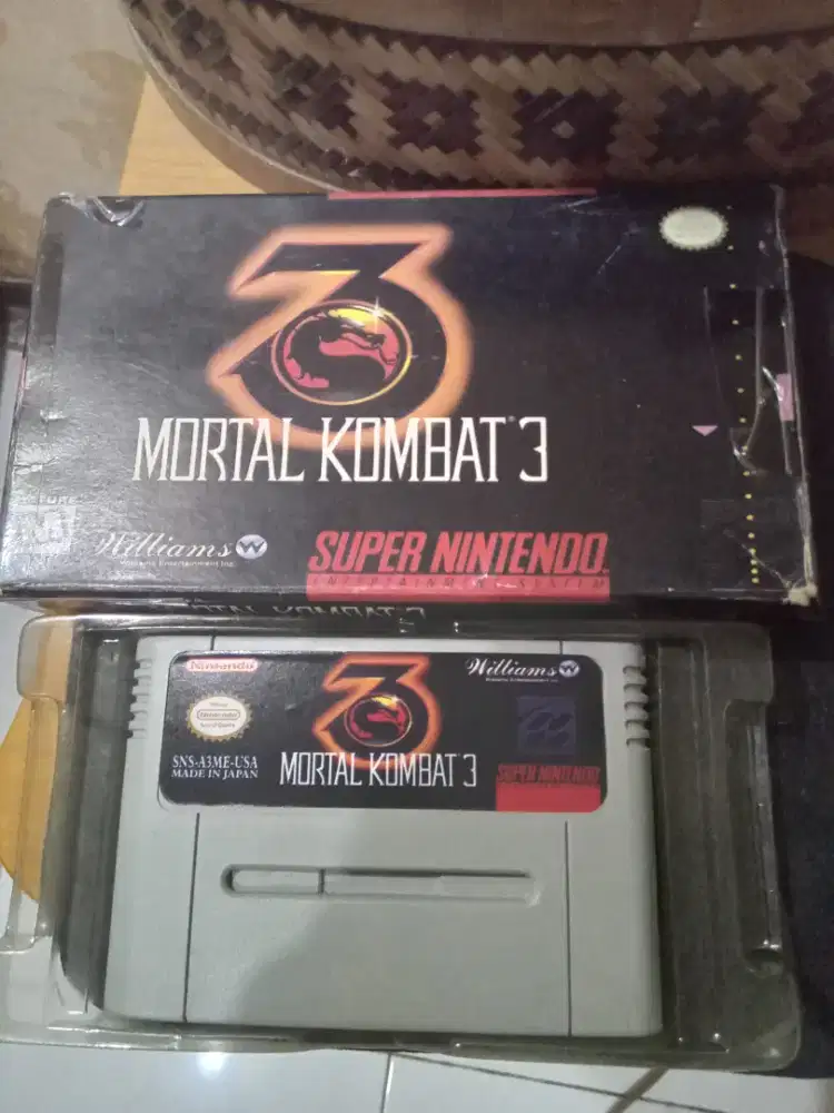 Kaset supernintendo mortal kombat 3 ori japan nego cod rungkut gan