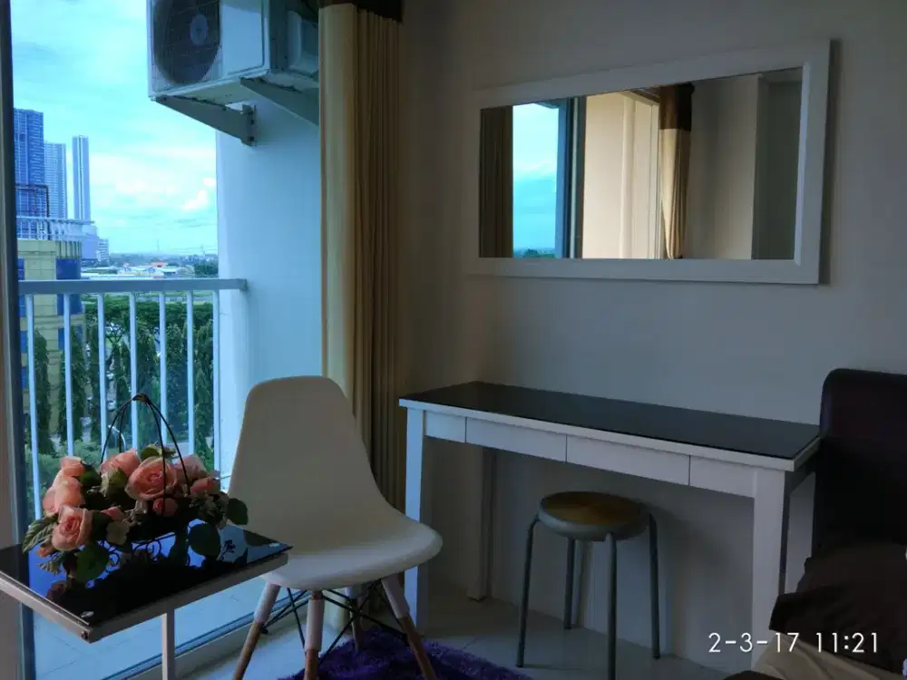 DIJUAL MURAH APARTEMEN PUNCAK BUKIT GOLF LANTAI 2 DENGAN FULL PERABOTAN DOUBEL VIEW SIAP HUNI
