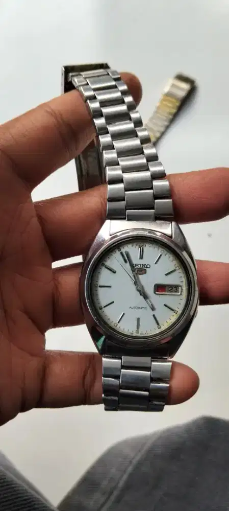 Jual jam seiko silver dan warn kuninv gold