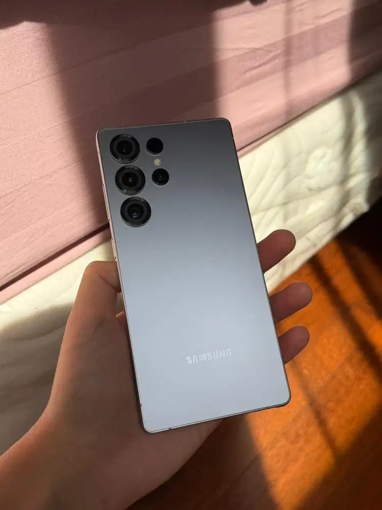KONDISI 100%. S25 ULTRA 12/256 GB