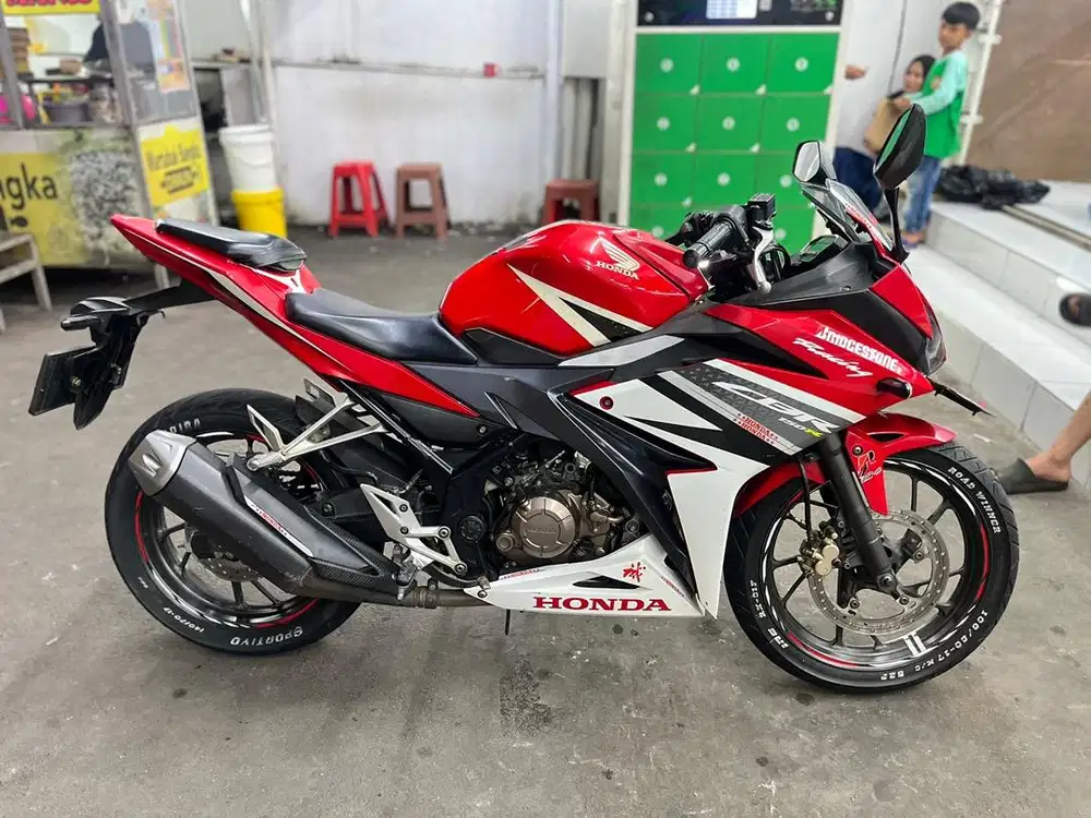 honda cbr 150r 2017