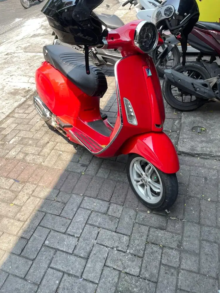 Dijual vespa primavera iget abs 2019