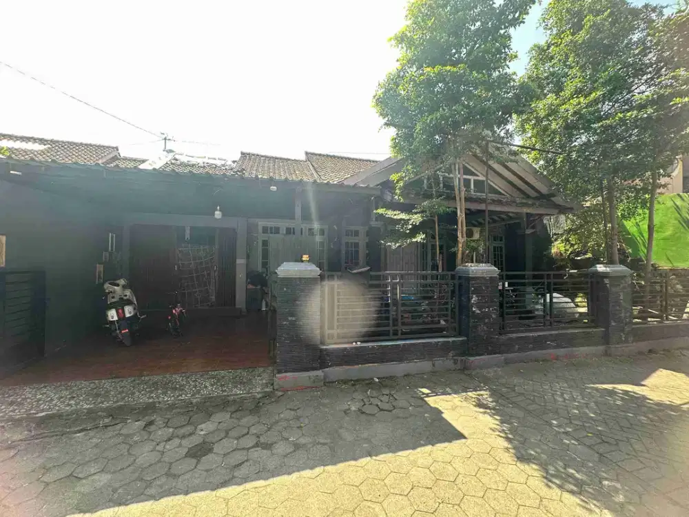Rumah Siap Huni Tanah Luas Di Nogotirto Dekat SKE, STPN, Dan Tugu Jogja