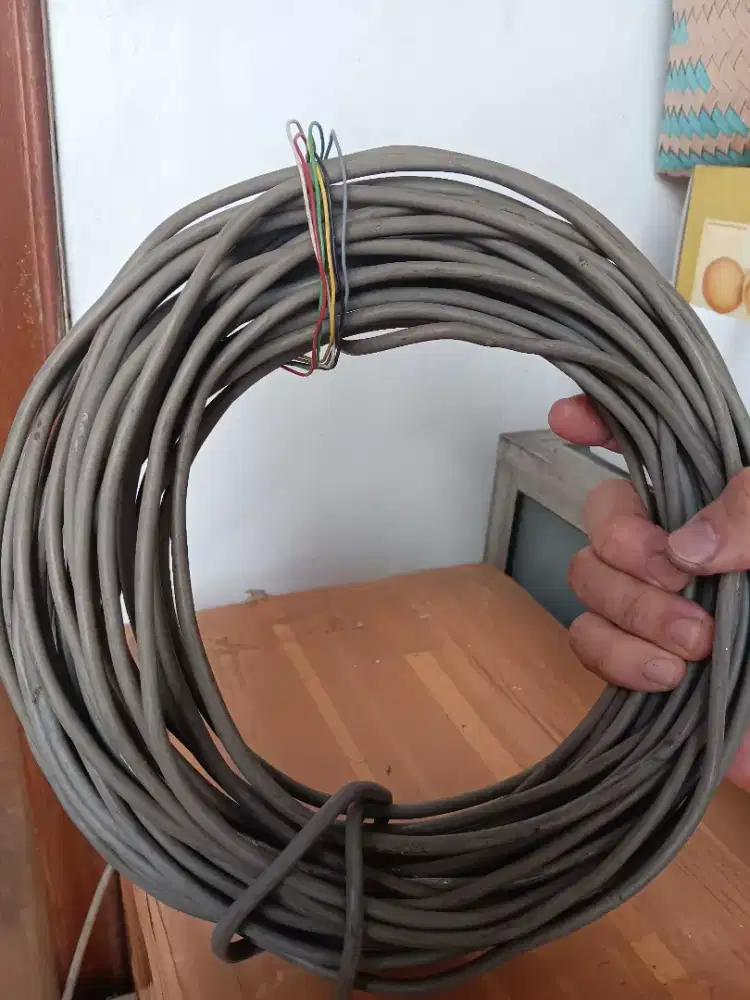 Kabel Telpon isi 6 warna panjang 21.5 m