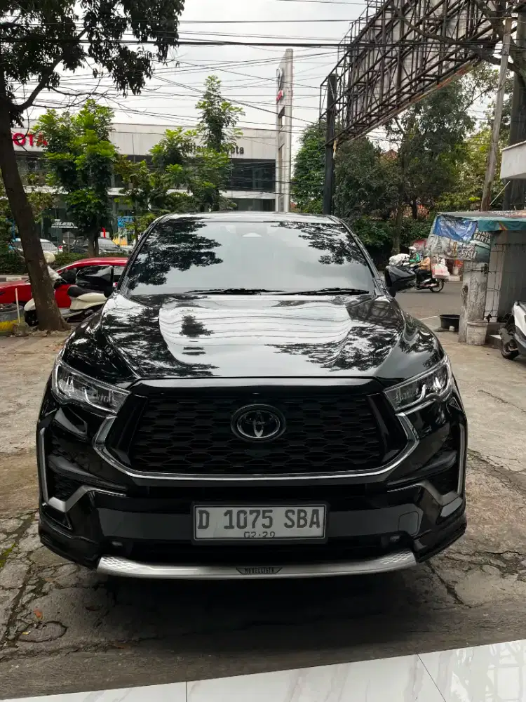 Toyota innova zenix 2.0 Q HV CVT TSS 2023