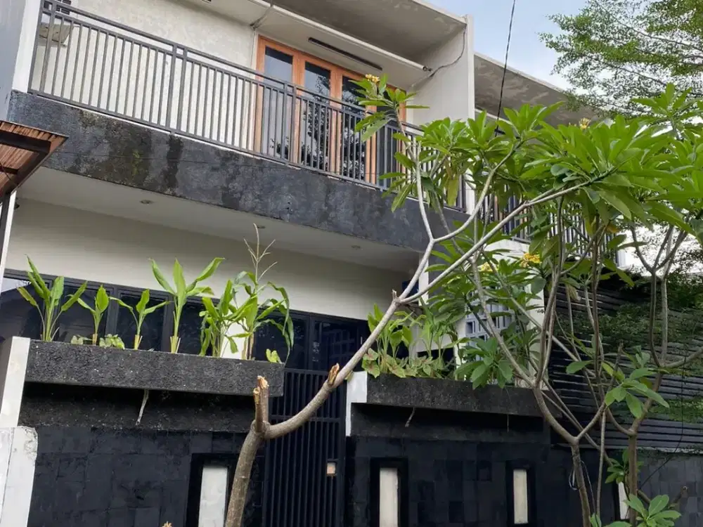 Jual Cepat Rumah Fully Furnished Siap Huni di Bintaro Sektor 9, Tangerang Selatan