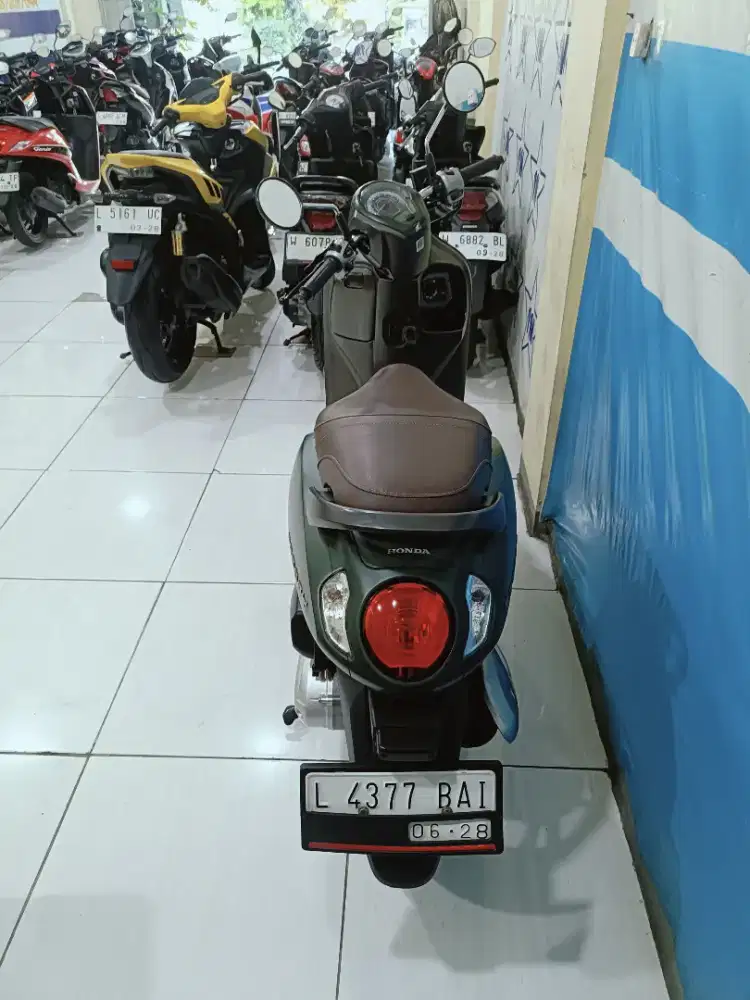 Honda SCOOPY ESP STYLISH PRESTIGE KEYLLES REMOT 2023 KM LOW ISTIMEWA