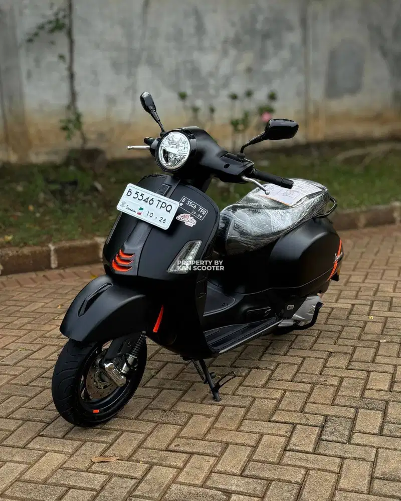 VESPA GTS S iGET ABS 4V FACELIFT “KEYLESS” 2023 TERMURAH