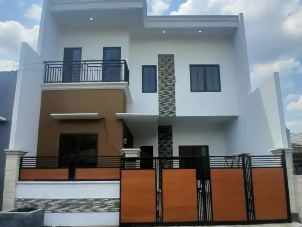 rumah 2 lantai siap huni dalam perumahan kodau jatiwarna