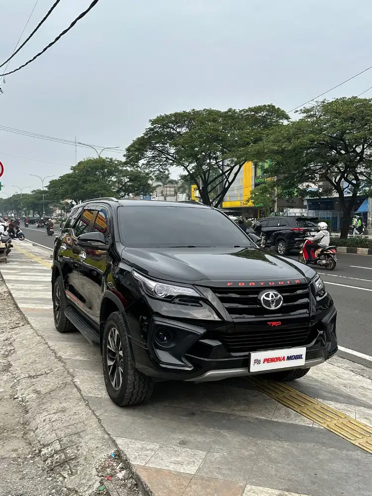 TDP15jt. Fortuner VRZ TRD 2017 AT