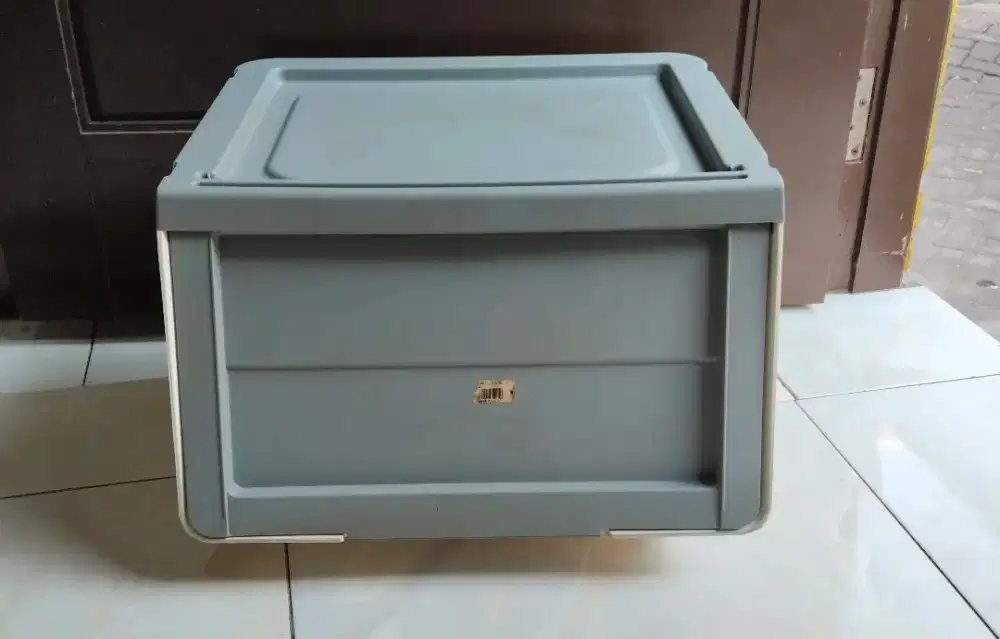 Lemari box serba guna