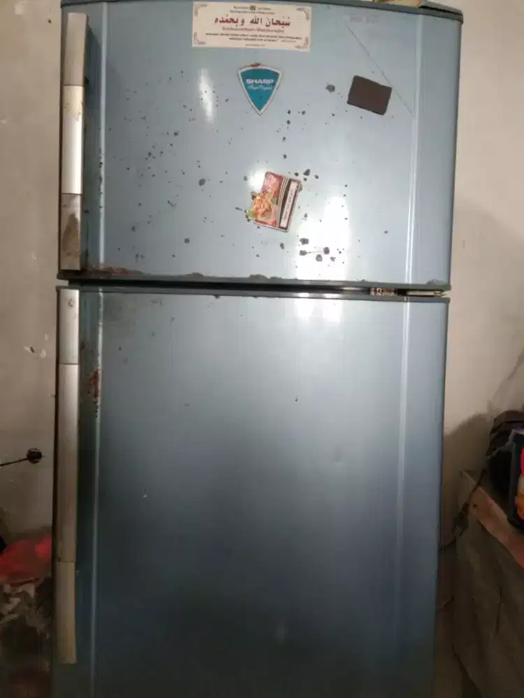 Kulkas 2pintu merk sharp