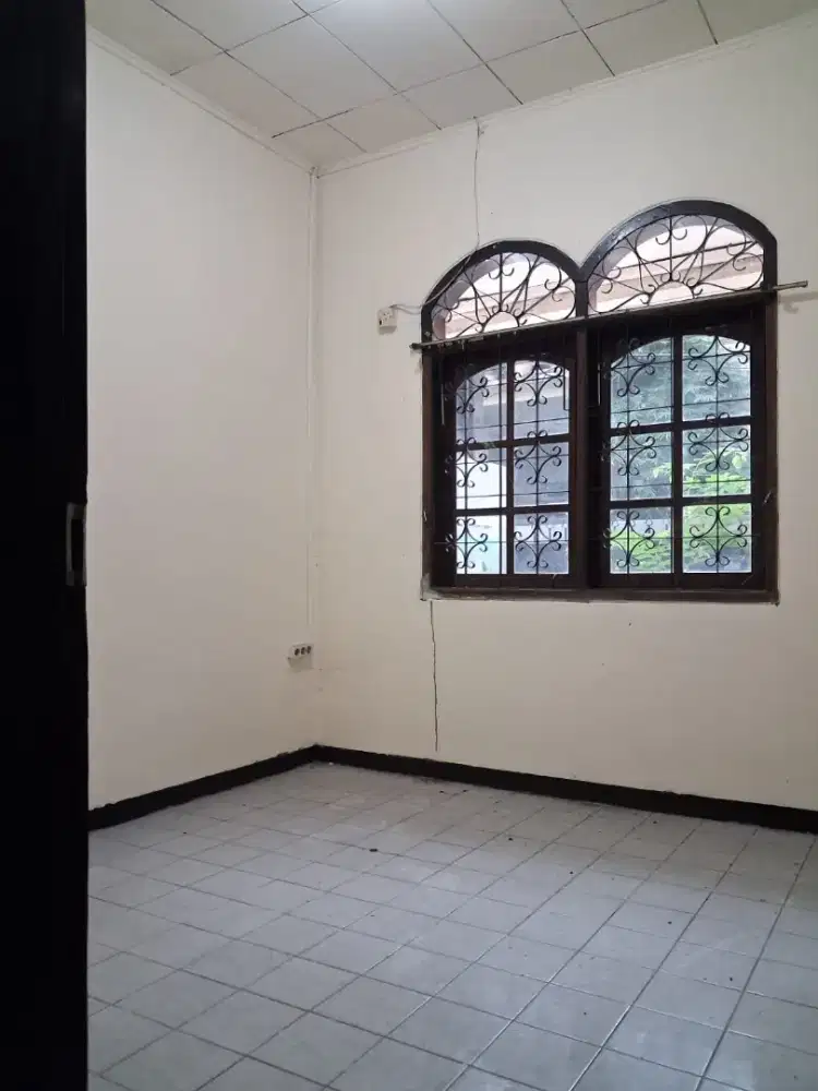 Di Sewa kan rumah dalam komplek