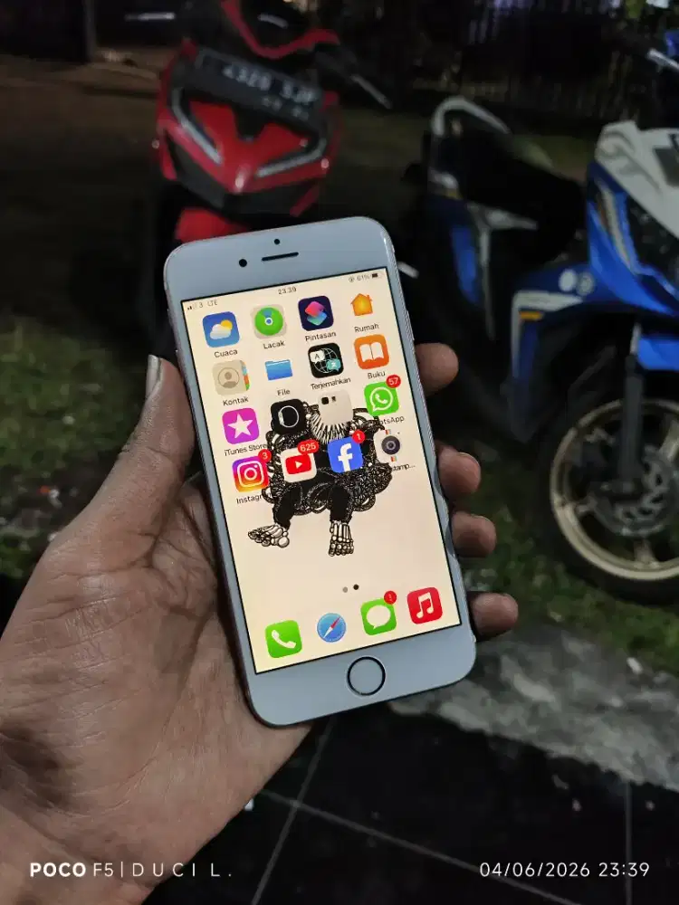 iPhone 6s 16 GB all operator orian