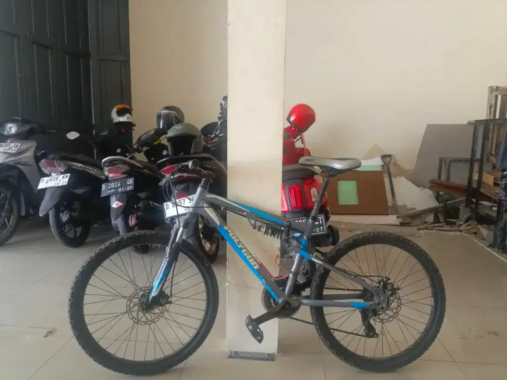 Sepeda polygon evander (MTB)