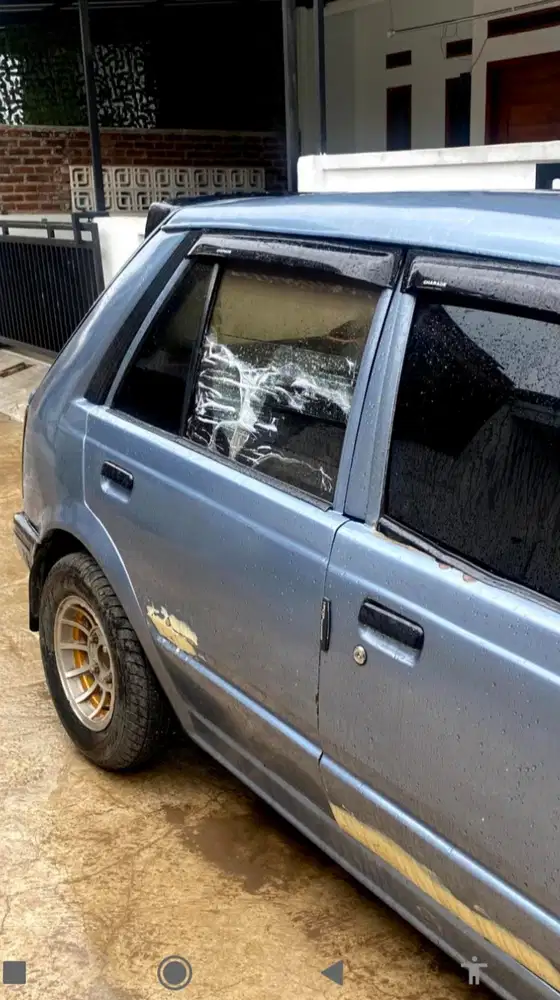 Daihatsu Charade 1984 G10, Plat TNKB Panjang 2030
