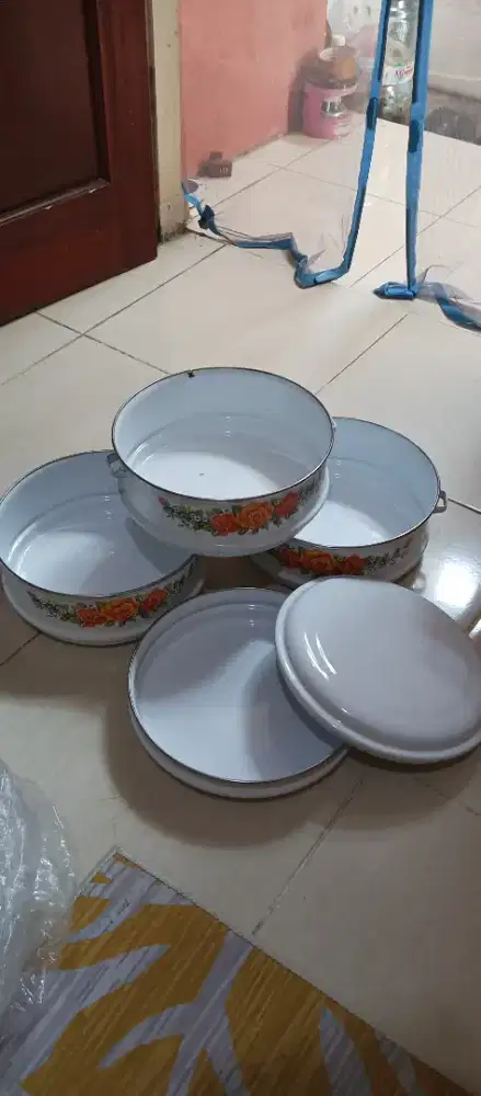 Rantang stainless