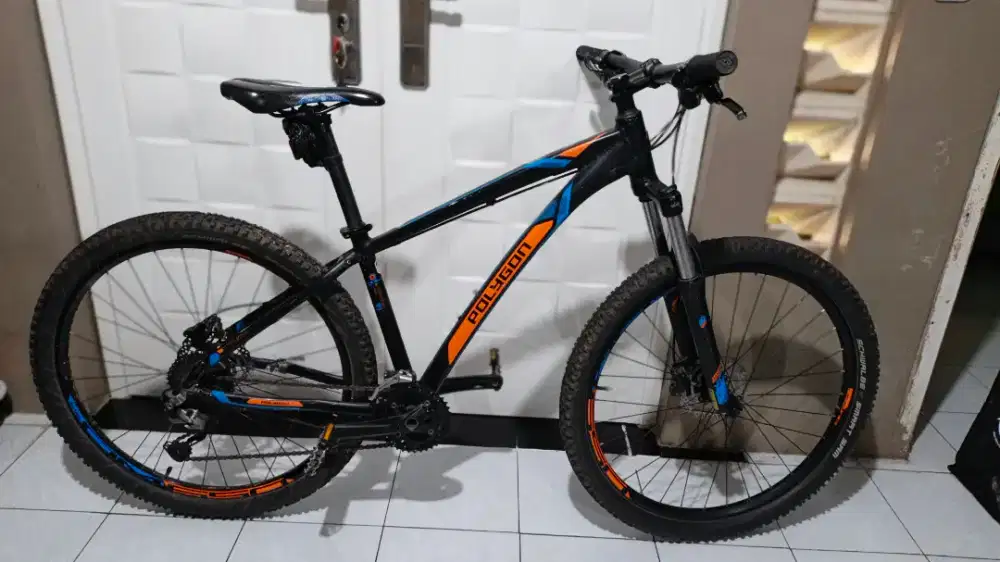 Sepeda Gunung Polygon Xtrada 5
