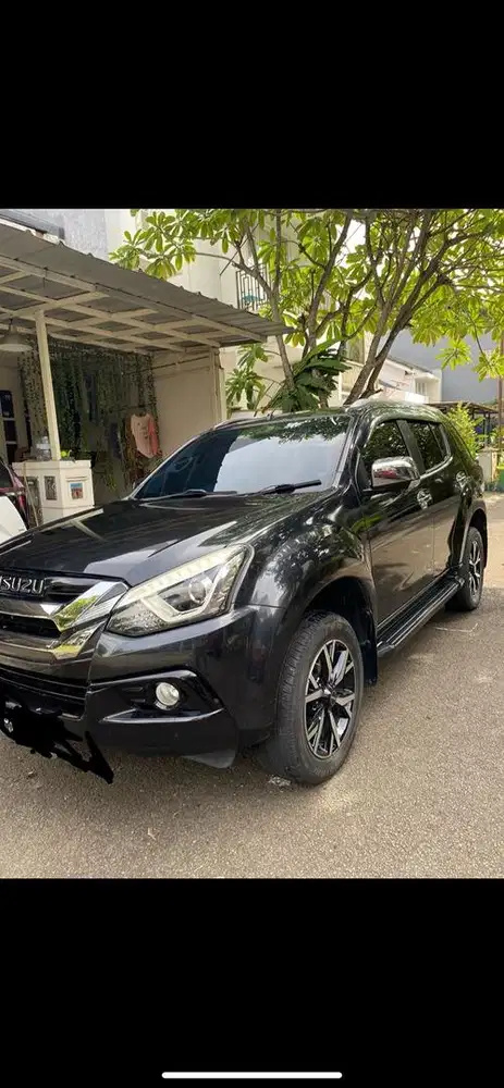 Isuzu MUX ,type i SERIES, 2020, ,BE, Solar, Hitam, Mulus