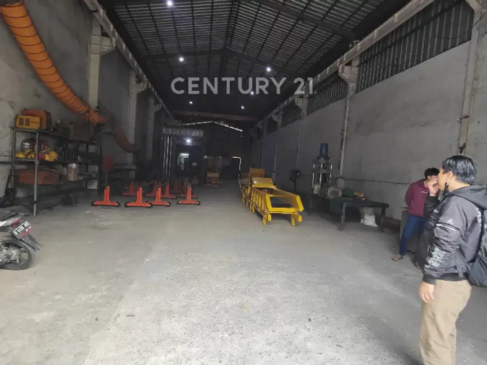 Gudang Serbaguna Jalan Bojongsoang