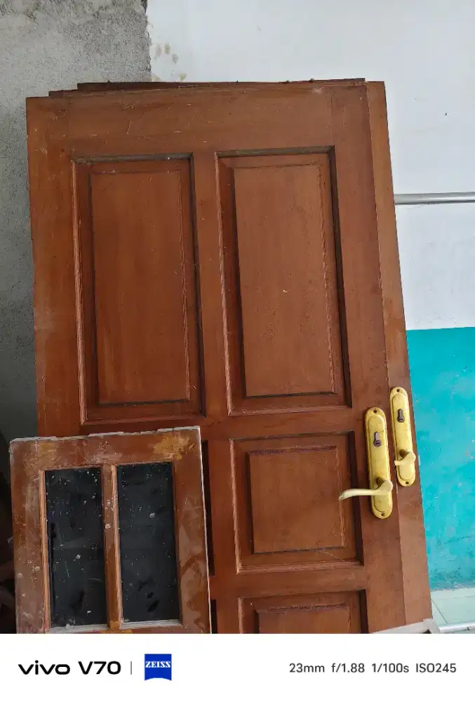 Jual pintu dan jendela bekas