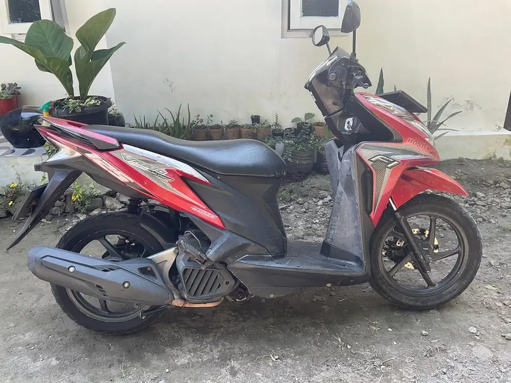 Vario 125 KZR 2015
