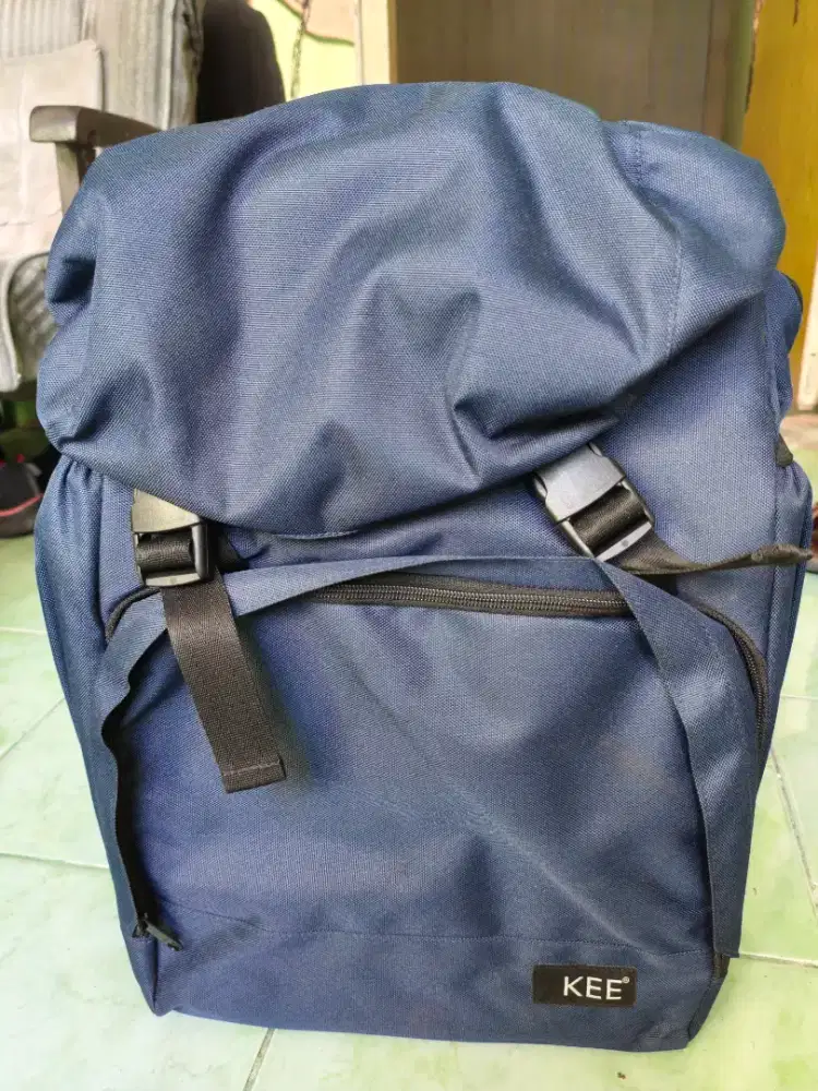 TAS KAMERA KEE TUCKER