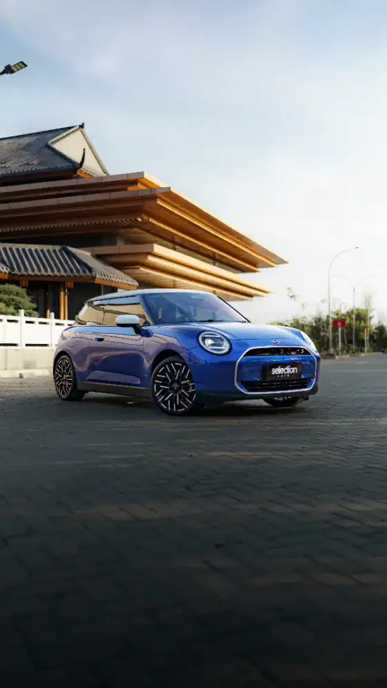 LOWEST KM 6XXX KM MINI COOPER SE ELECTRIC 2024 BLAZING BLUE