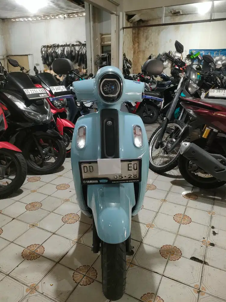 Yamaha Fazzio 2023 biru