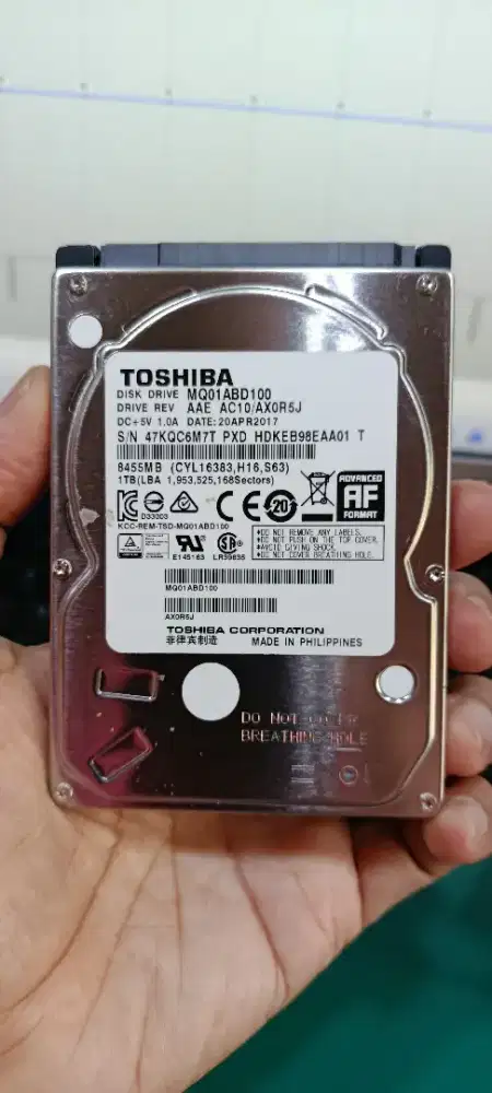 Harddisk Toshiba 2,5 1Tera.