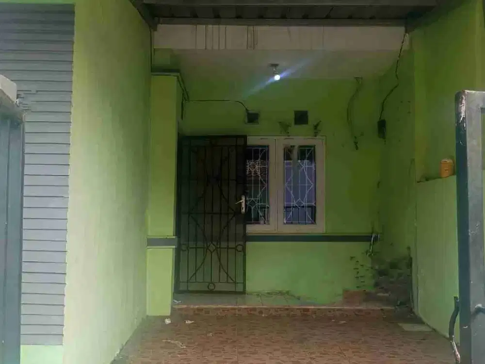 Disewakan Rumah Murah Siap Huni Bagus di Harapan Indah Bekasi