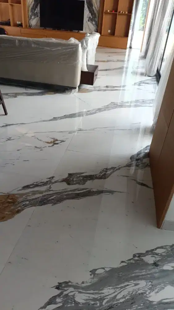 Tukang Pasang Keramik, Granit, Quadra, Marmer dan Bangun Rumah Baru