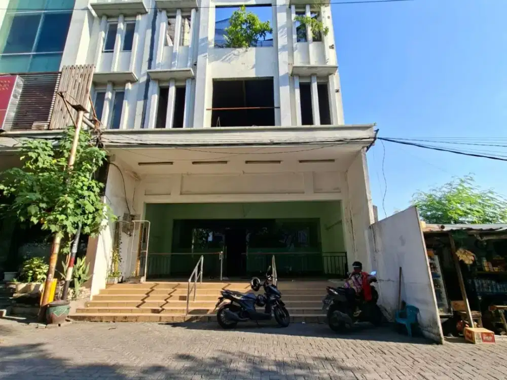 Bangunan Ex Resto Jalan Hr Muhammad
