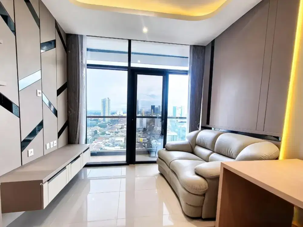 DiJUAL APARTMENT CIPUTRA WORLD  TOWER VERTU LT 22 (JM)