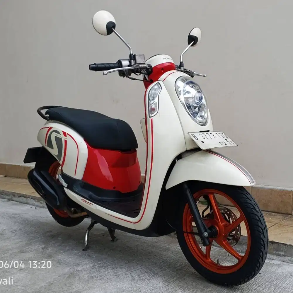 HONDA SCOOPY TH 2014