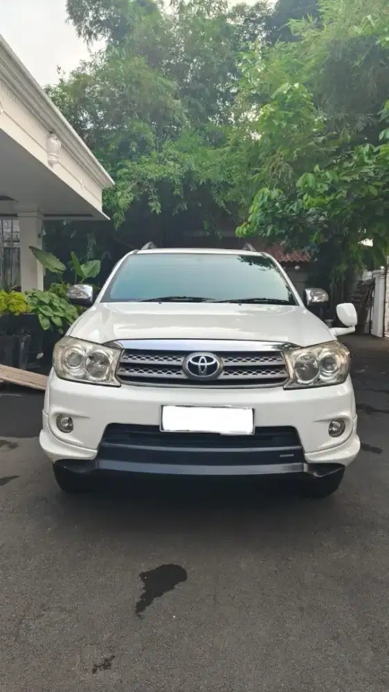 Toyota Fortuner 2.5 G TRD M/T thn 2010