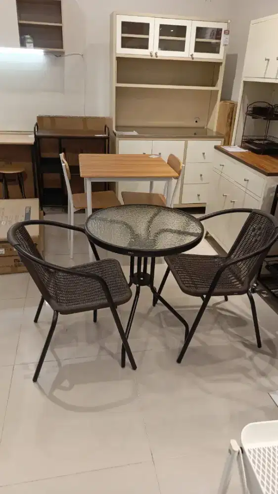 set meja kafe/outdoor murah