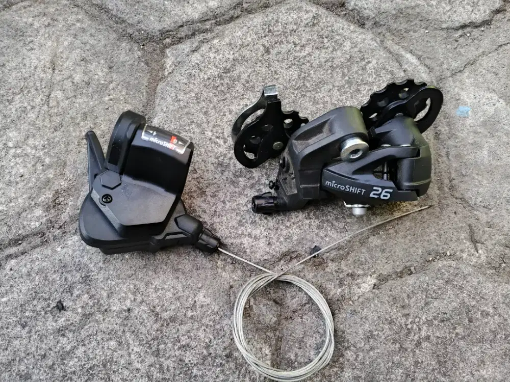 SHIFTER + RD MICROSHIFT 9 SPEED