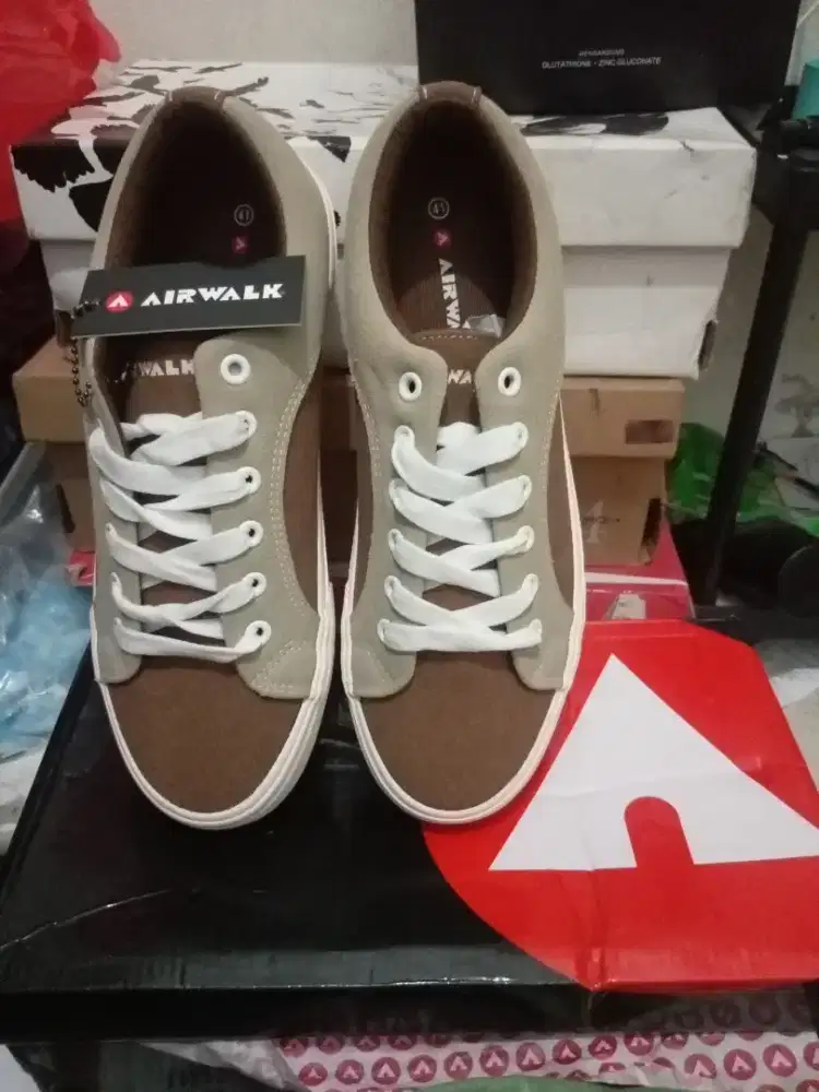 AIR WALK Original