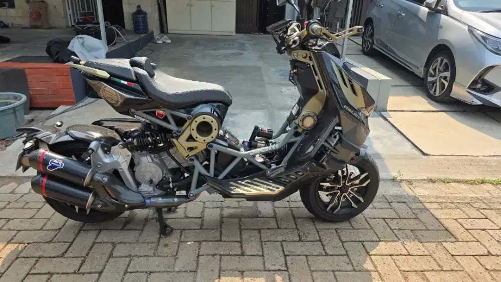 ITALJET DRAGSTER 200 TAHUN 2024 PREMIUM MATIC (SKUTIK SULTAN LANGKA)