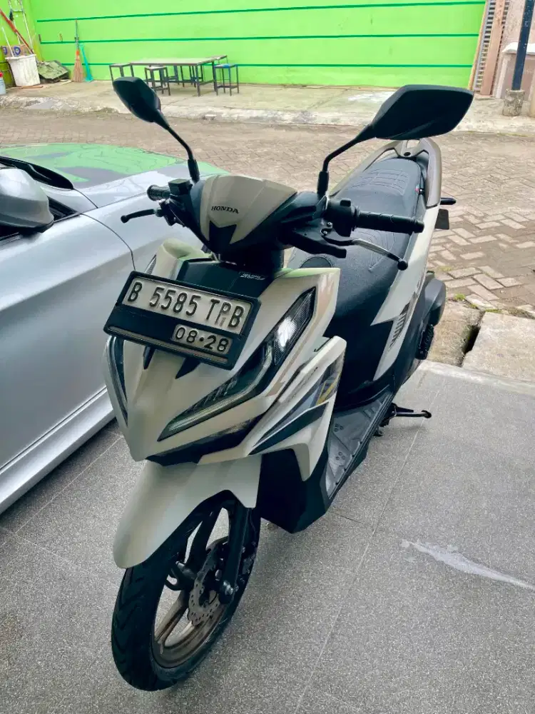Vario 125 cc gen 2 CBS ISS 2023