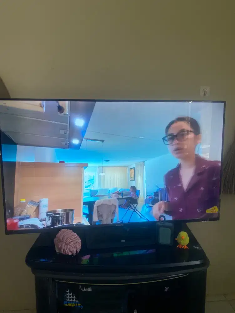 Dijual TV 42“  merk Xiaomi