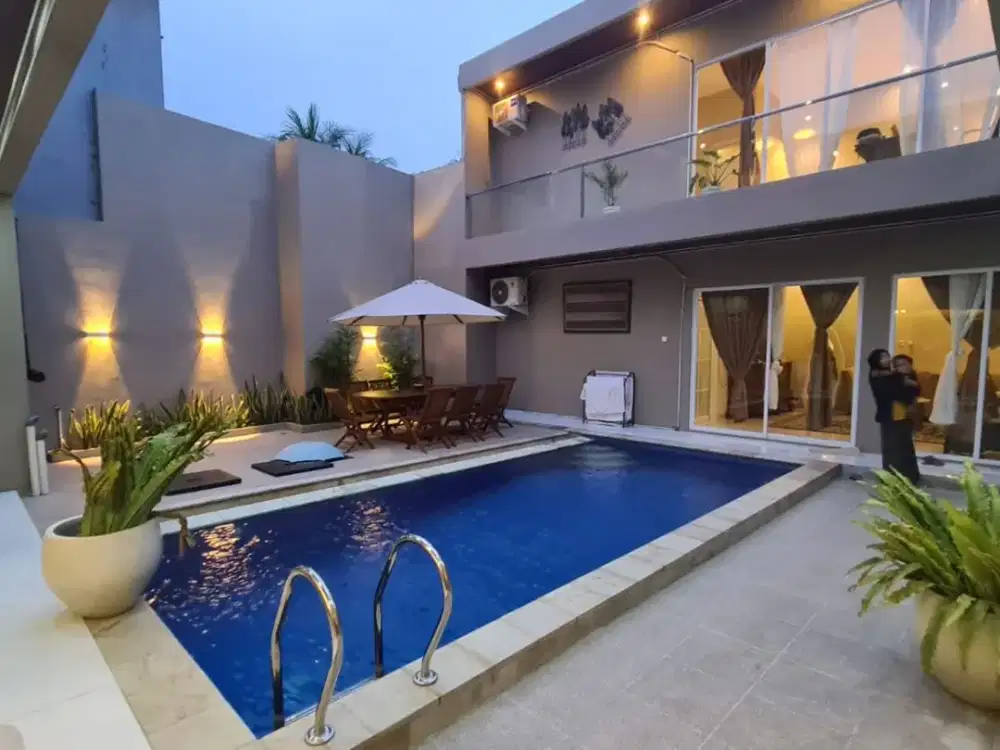 Rumah Villa Ada Pool Full Furnished Dlm Komplek Jl. Transyogi, Cibubur
