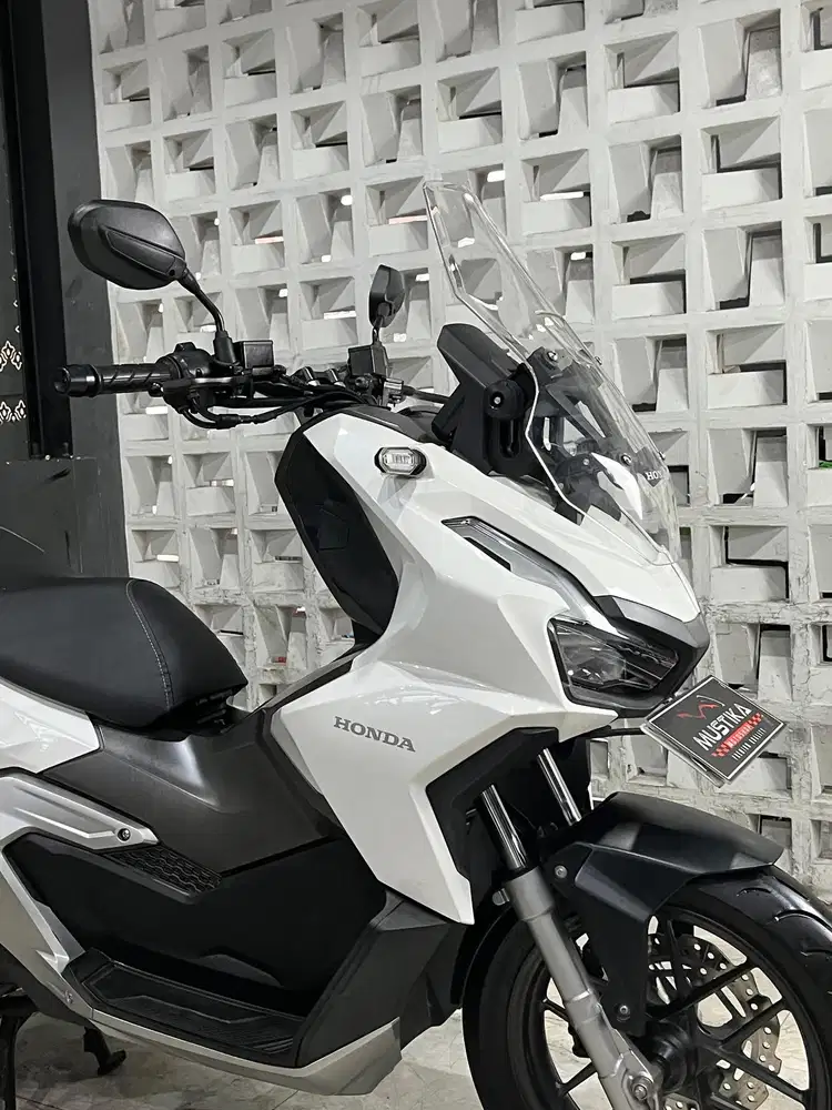 Super istimewa!!Honda ADV 160 CBS th 2024 - Ayu Mustika