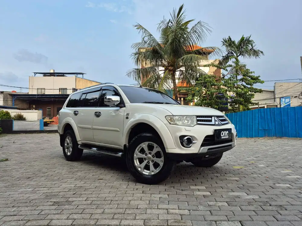 Mitsubishi Pajero Sport Dakar 2.5 VGT diesel 2014