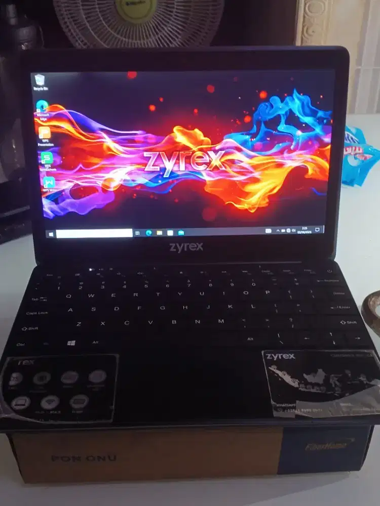 Zyrex Sky 232 Mini 11 inch SSD 256GB + EMMC 64GB